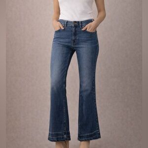 DL1961 Women's bootcut Jeans size 28i stretch Deep Blue denim